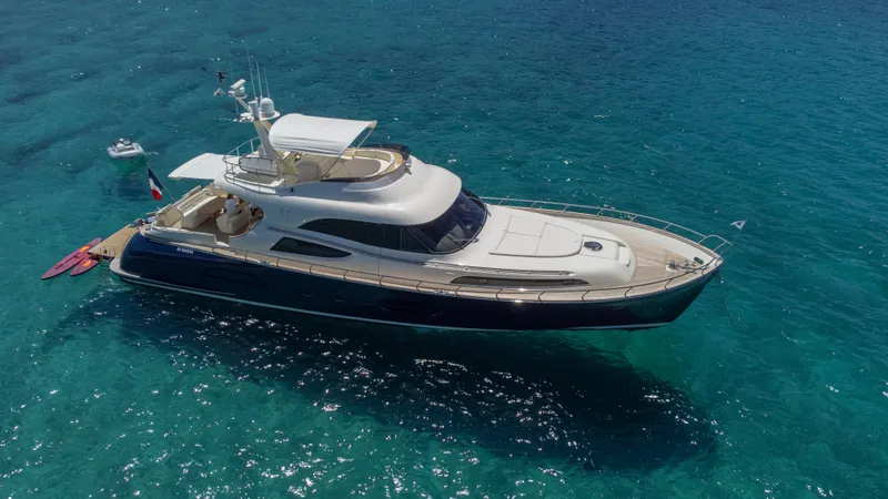 Saphir Yacht Photos Pics 
