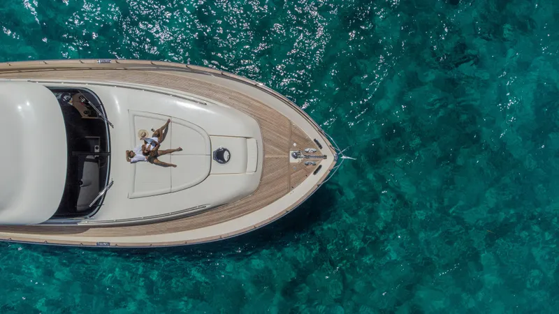 Saphir Yacht Photos Pics 