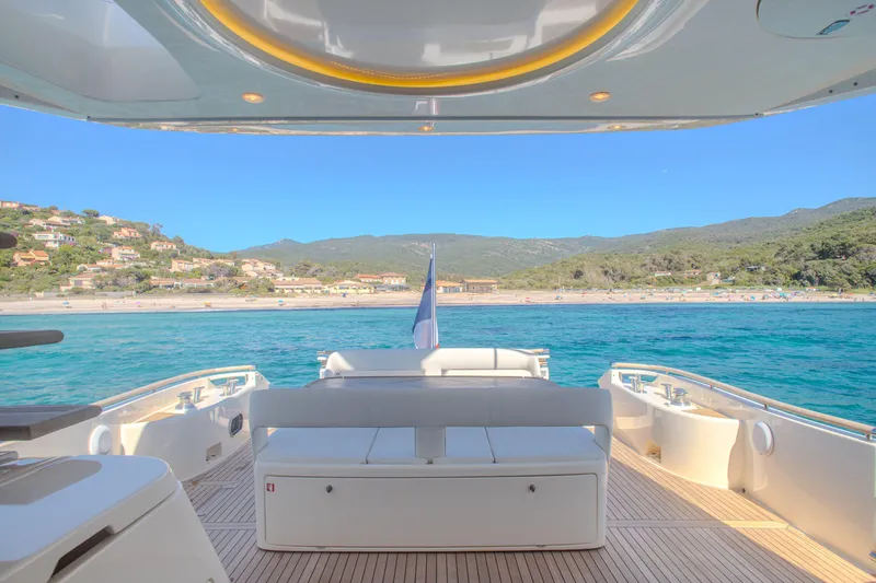 Saphir Yacht Photos Pics 