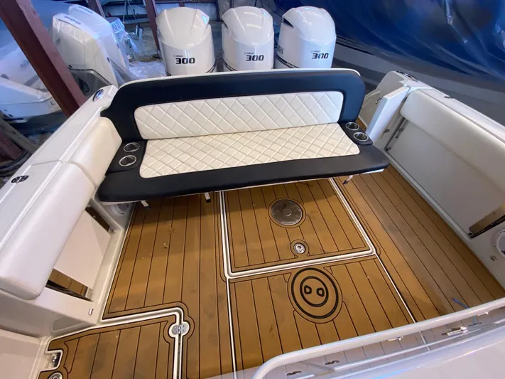 Apres Sea Yacht Photos Pics 