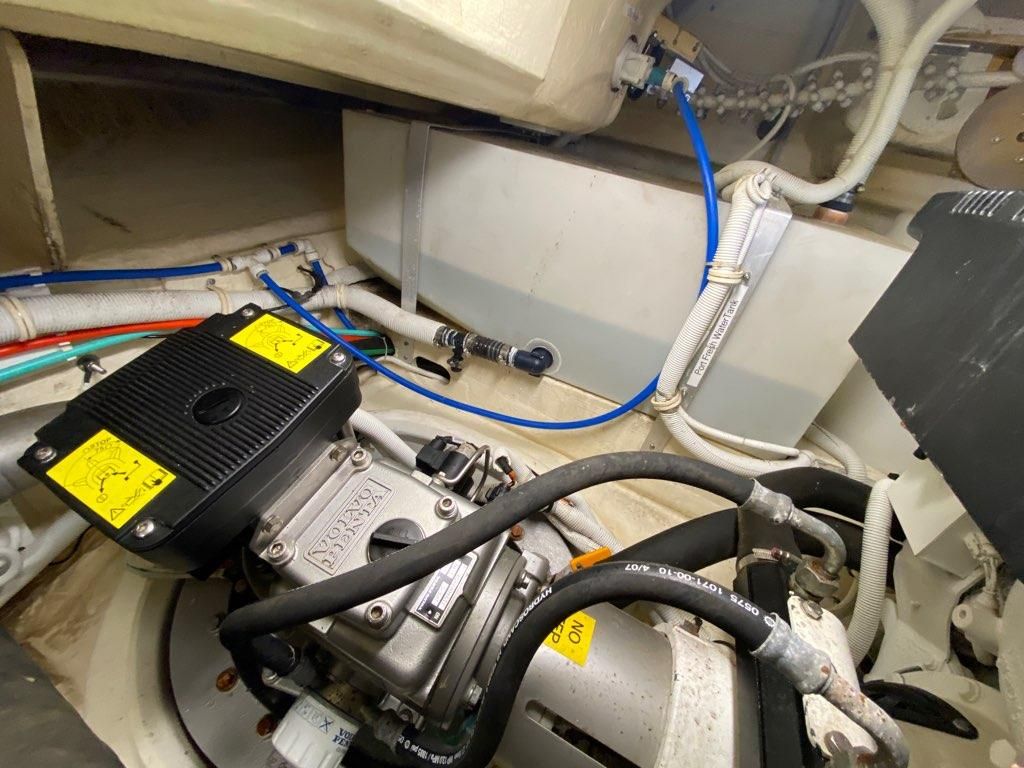 2009 Tiara Yachts 43 