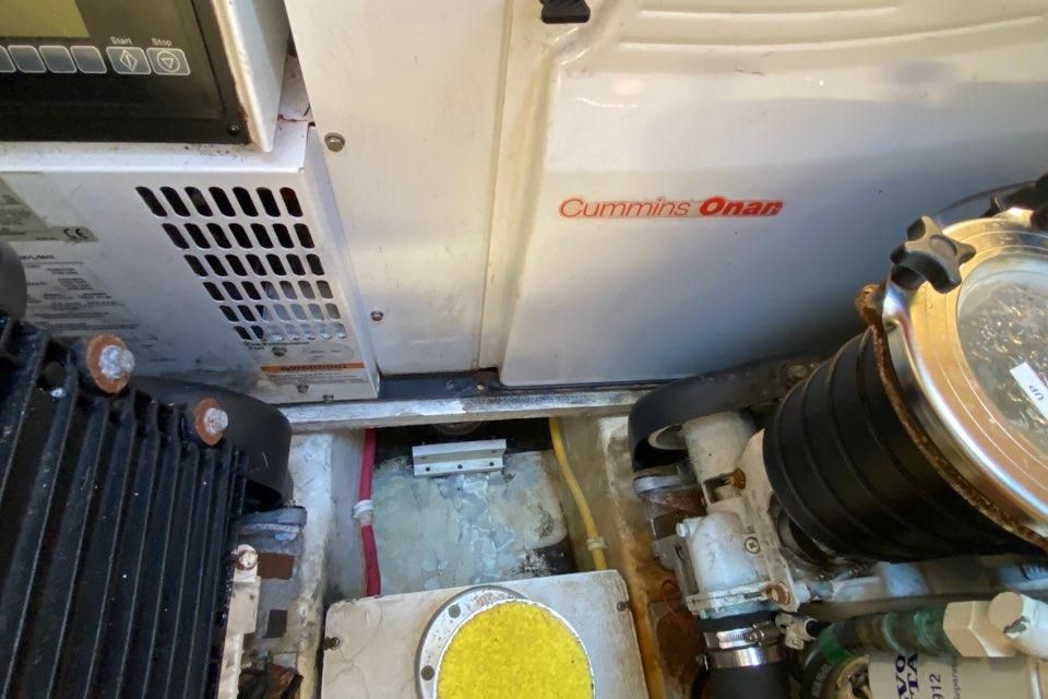 2009 Tiara Yachts 43 