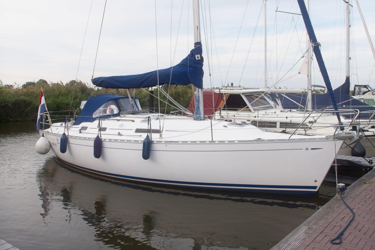 Dufour 36 Classic (2 Hutten) image