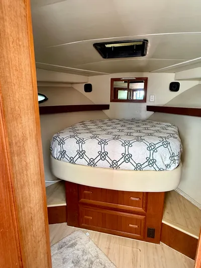 Journey's End Yacht Photos Pics 