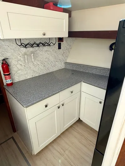 Journey's End Yacht Photos Pics 