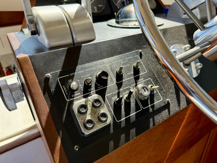 Journey's End Yacht Photos Pics 1989 Californian 48MY boat control panel with switches.