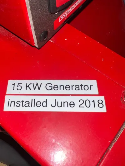 Journey's End Yacht Photos Pics 