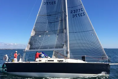 2004 J Boats J/109