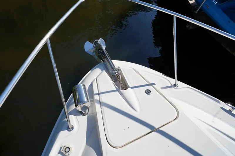  Yacht Photos Pics Bow of 2010 Sea Ray 370 Sundancer with anchor and railing.