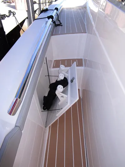 A Lazee Day Yacht Photos Pics Port Side Deck