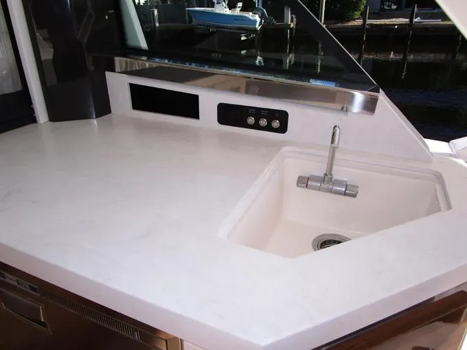 A Lazee Day Yacht Photos Pics Sink