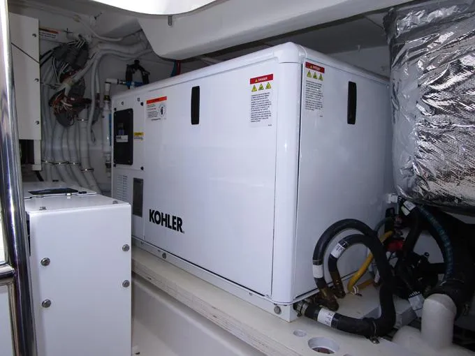 A Lazee Day Yacht Photos Pics 9kW Kohler Generator