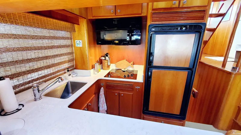 Knot Quitters Yacht Photos Pics Galley Forward