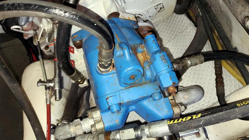 Knot Quitters Yacht Photos Pics 