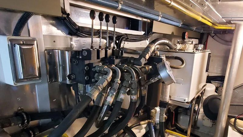 Knot Quitters Yacht Photos Pics 