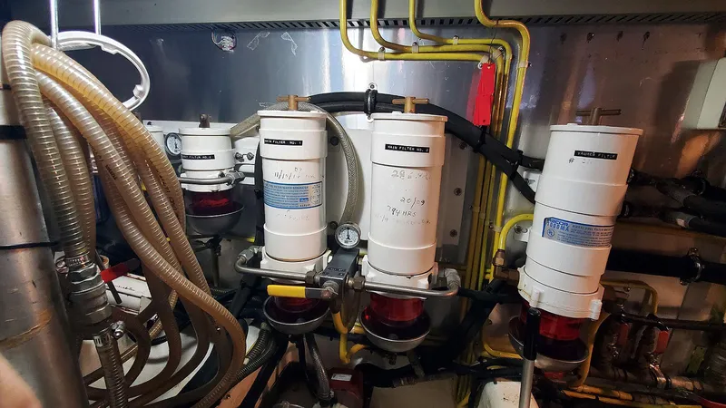 Knot Quitters Yacht Photos Pics 