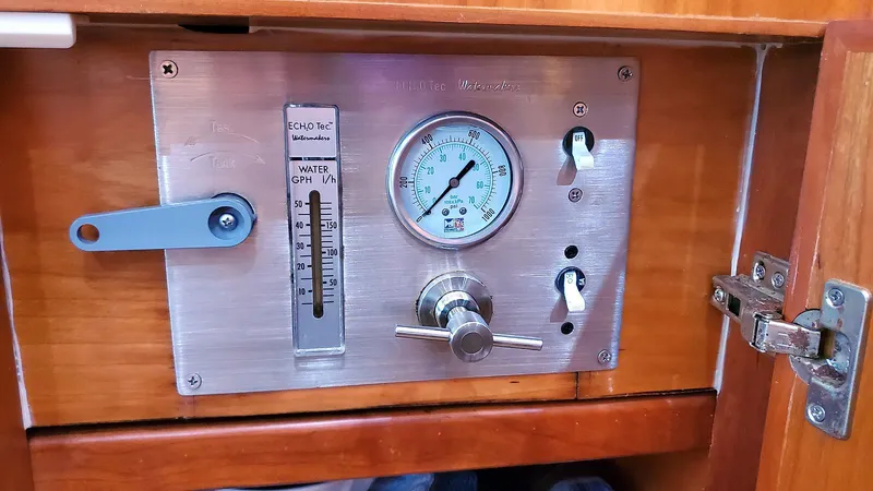 Knot Quitters Yacht Photos Pics 