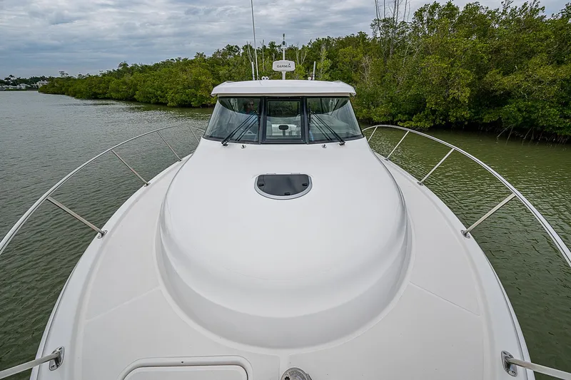 True Blue Yacht Photos Pics 