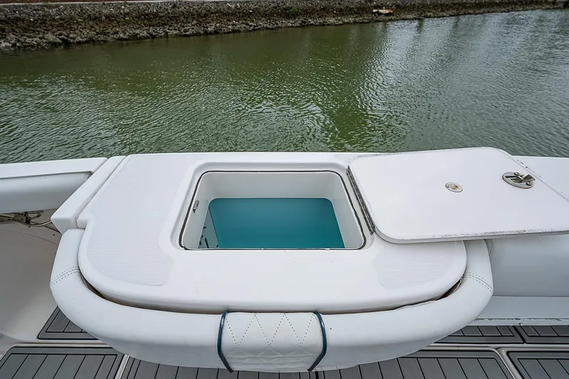 True Blue Yacht Photos Pics 