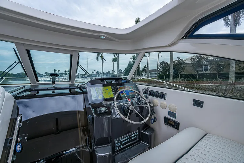 True Blue Yacht Photos Pics 