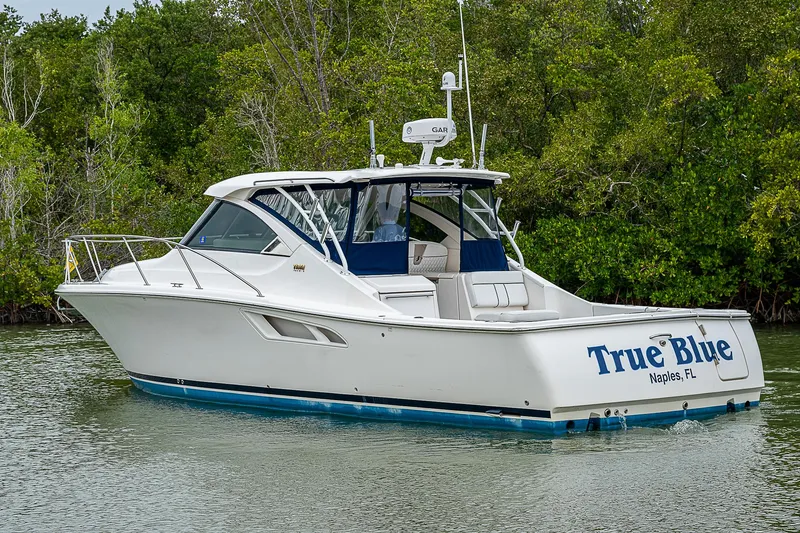 True Blue Yacht Photos Pics 