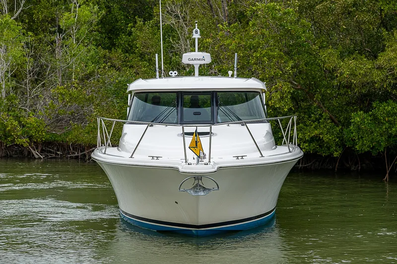 True Blue Yacht Photos Pics 