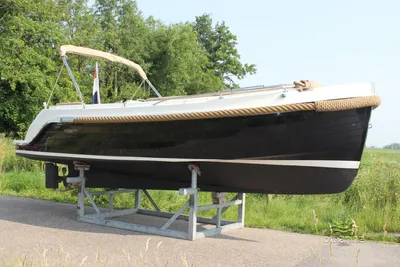 2015 Interboat Intender 640