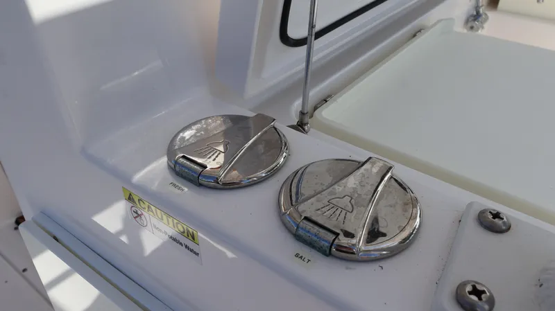  Yacht Photos Pics 2019 Everglades 435 Center Console boat fuel and water caps.