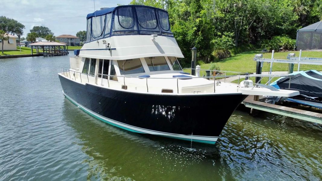 2006 Mainship Trawler