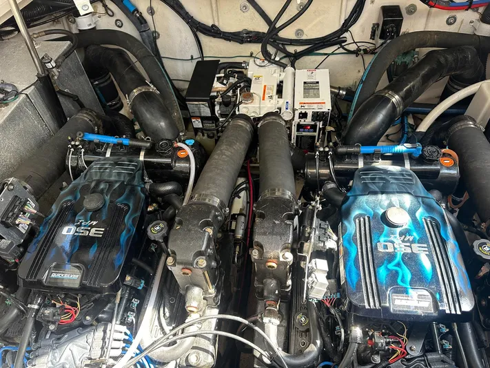 St. Somewhere Yacht Photos Pics 