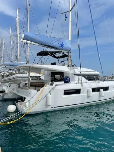 Farben Yacht Photos Pics 