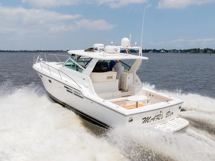 Mar's Bar Yacht for Sale | 41 Tiara Yachts Stuart, FL | Denison Yacht Sales