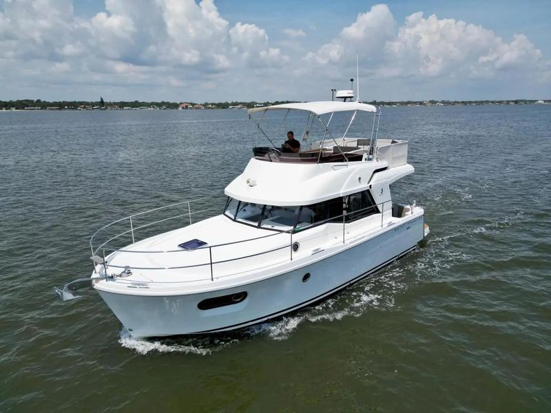 2020 Beneteau Swift Trawler