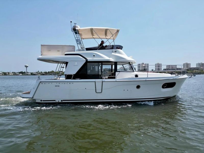 2020 Beneteau Swift Trawler