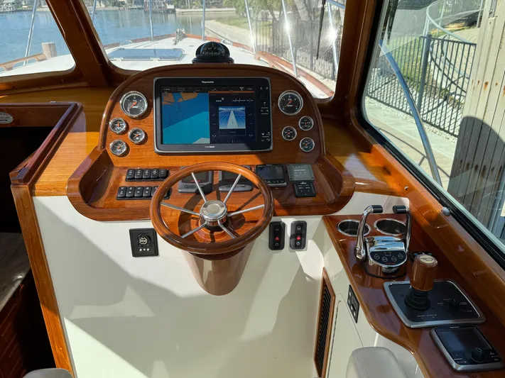 Rambler II Yacht Photos Pics 2014 Hinckley Picnic Boat MKIII RAMBLER II