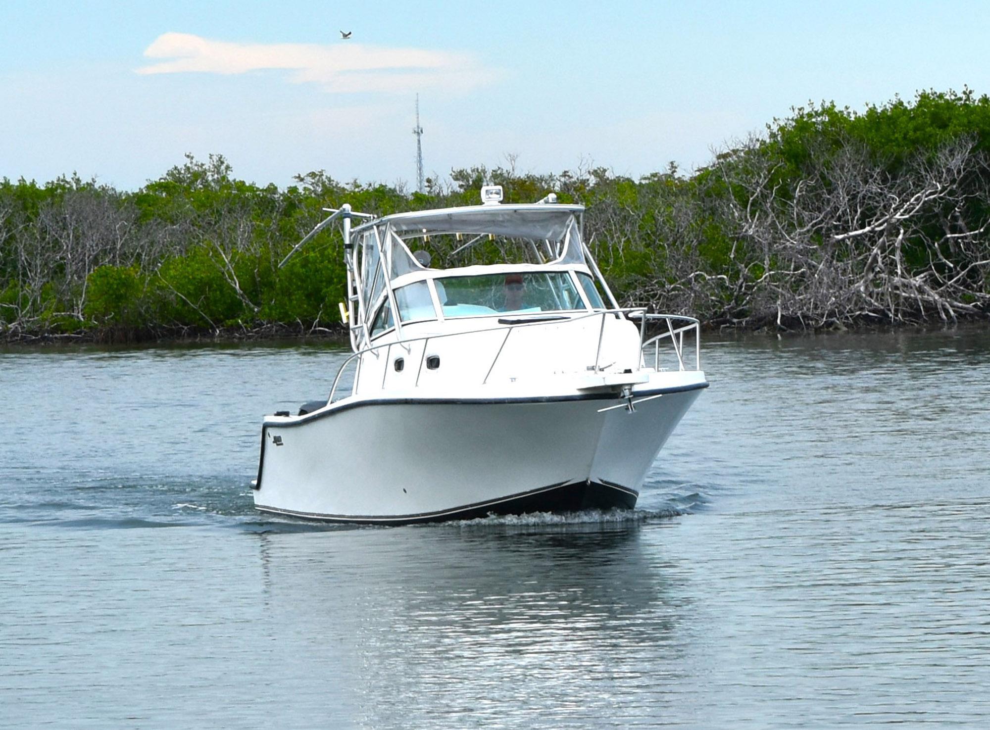 2000 Mako 293 Walk Around Saltwater Fishing For Sale - YachtWorld