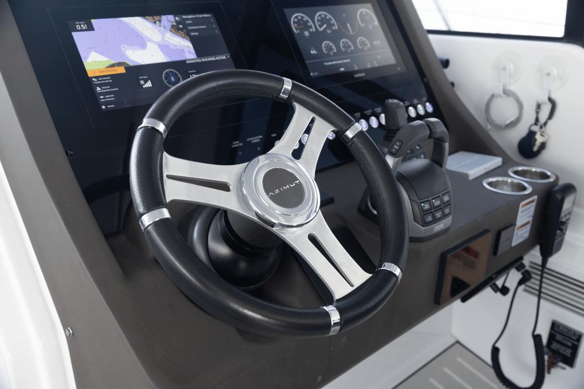 2022 Azimut 45 