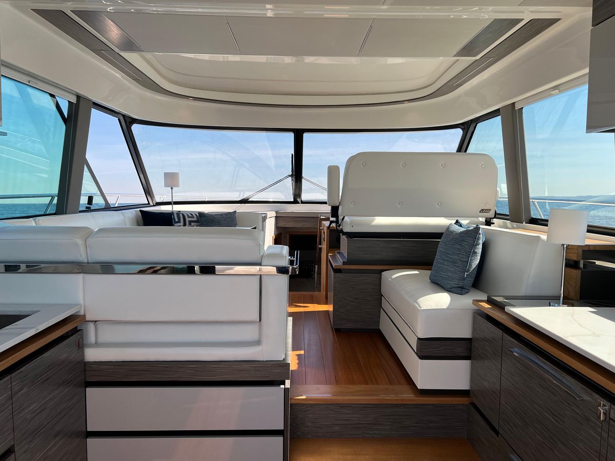 2021 Tiara Yachts 49 