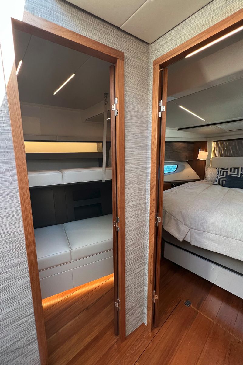 2021 Tiara Yachts 49 