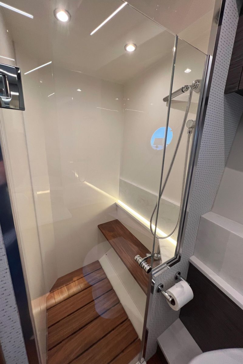 2021 Tiara Yachts 49 