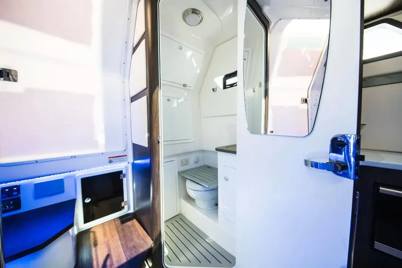  Yacht Photos Pics Manufacturer Provided Image