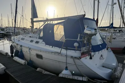 Beneteau Oceanis 351