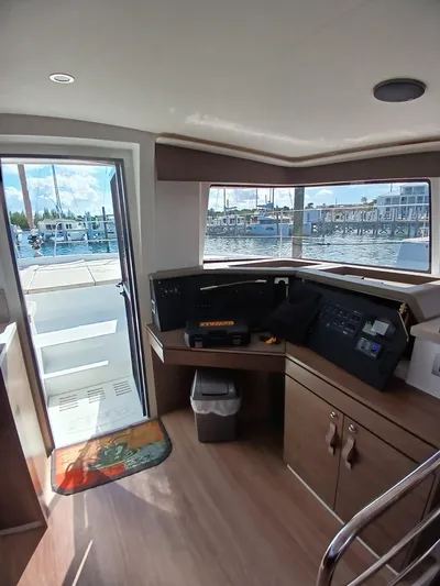 Point Clear Yacht Photos Pics 