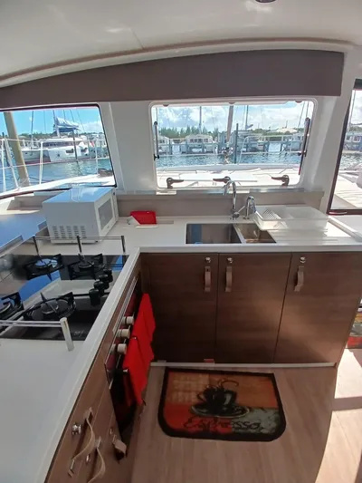 Point Clear Yacht Photos Pics 