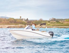 2023 Quicksilver Activ 605 Sundeck