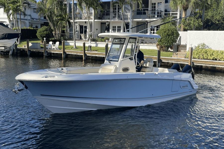 2022 Boston Whaler 280 Outrage