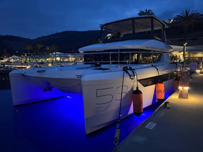 Plan C Yacht Photos Pics 