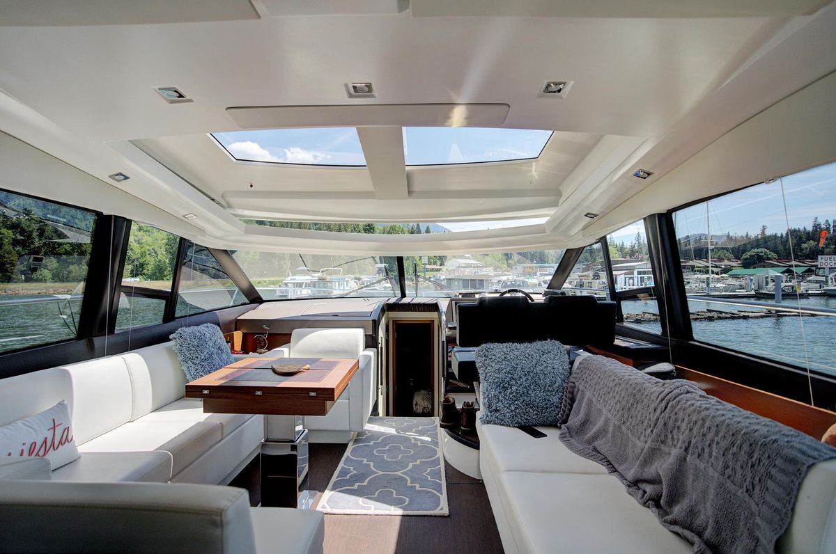2017 Prestige 50 