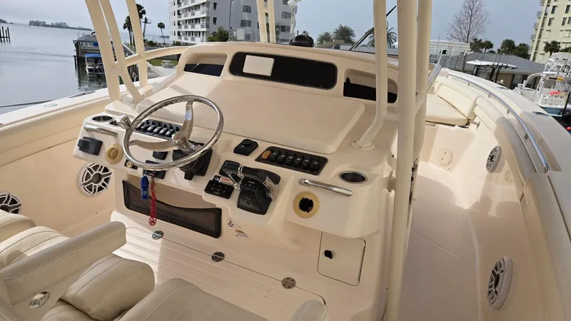 The Gilded Oar Yacht Photos Pics 