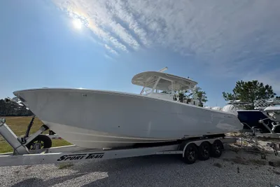 Cobia 350 Center Console